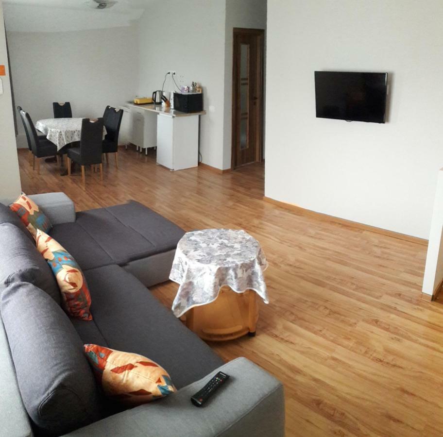Theresia Apartment Sibiu Luaran gambar